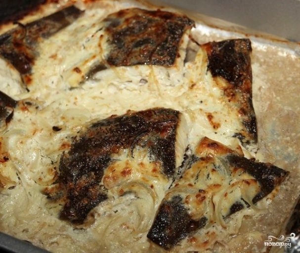 Камбала в сметане