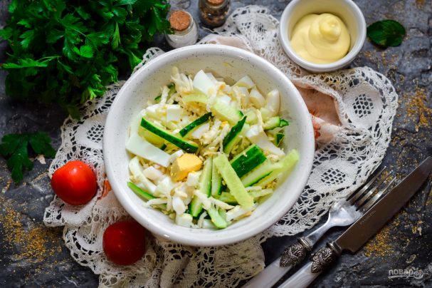 Салат с кальмаром и сельдереем