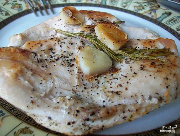 Куриное филе с розмарином
