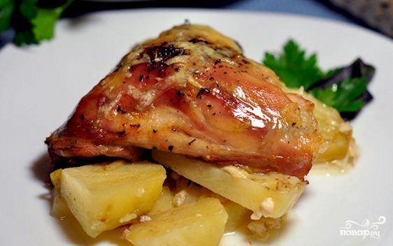 Куриные ножки с картошкой 