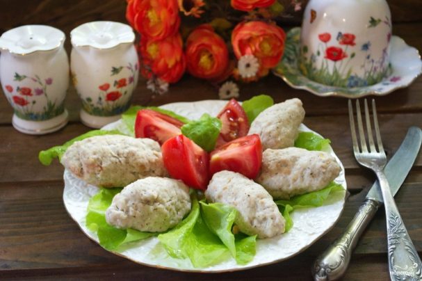 Котлеты из индейки на пару в мультиварке