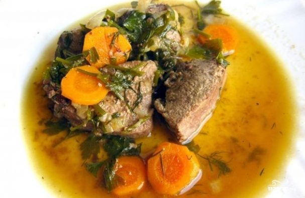 Тушеная печень с луком и морковью Тушеная печень с луком и морковью