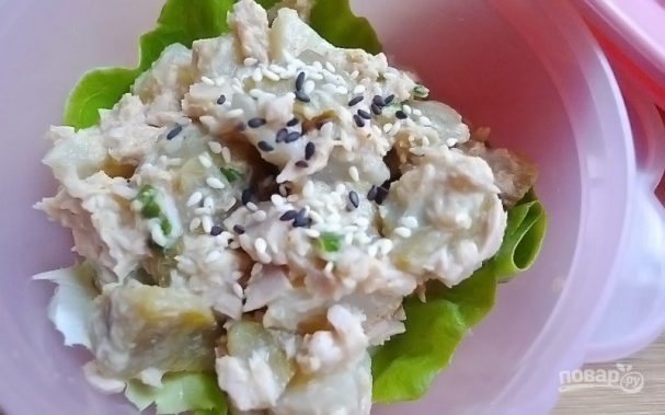 Салат с картофелем и тунцом