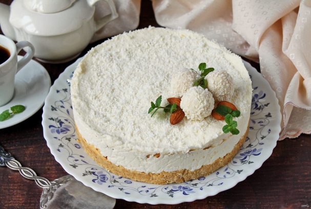 Чизкейк «Рафаэлло»